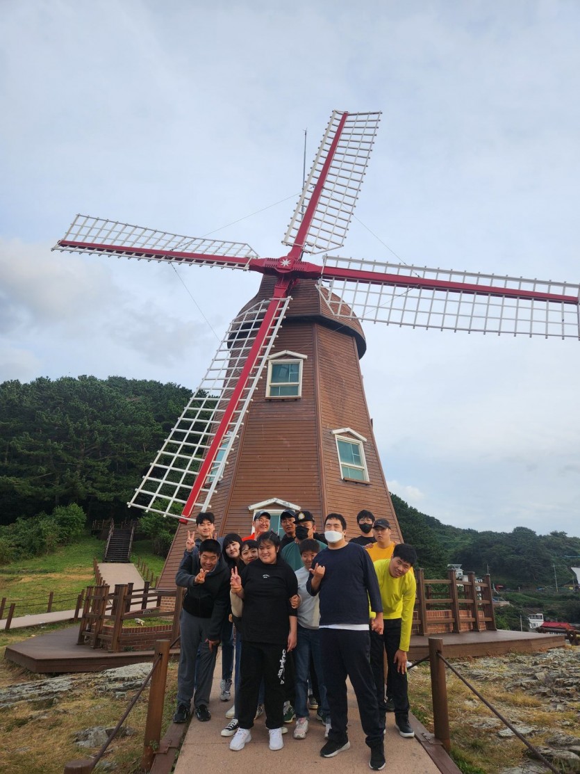 ce1ef39076dfcb7f777fa198e6a034e6_1697432809_049.jpg