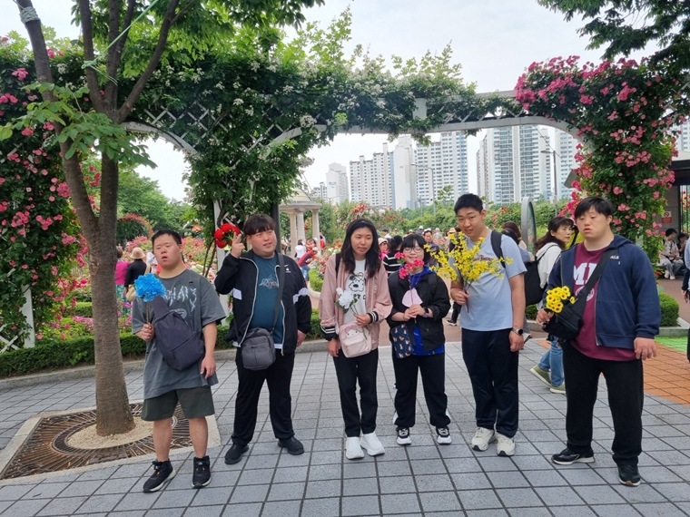 1747987551.81XWYMreYFUFKakaoTalk_20250523_165114038_24.jpg